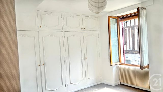 Appartement F3 &agrave; louer - 3 pi&egrave;ces - 69 m2 - Beaugency - 45 - CENTRE