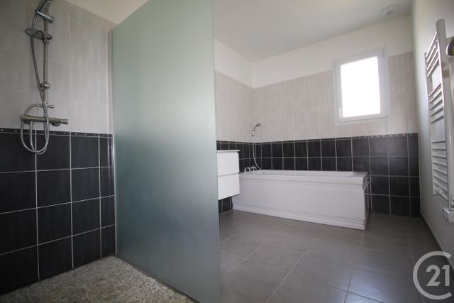 Maison &agrave; louer - 4 pi&egrave;ces - 92,71 m2 - Lailly En Val - 45 - CENTRE