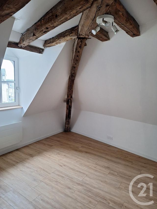 Appartement F3 &agrave; louer - 3 pi&egrave;ces - 68,60 m2 - Beaugency - 45 - CENTRE