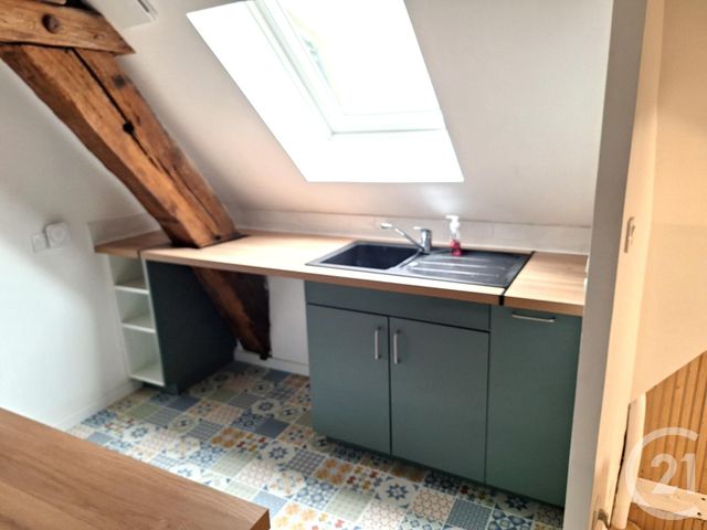 Appartement F3 &agrave; louer - 3 pi&egrave;ces - 68,60 m2 - Beaugency - 45 - CENTRE