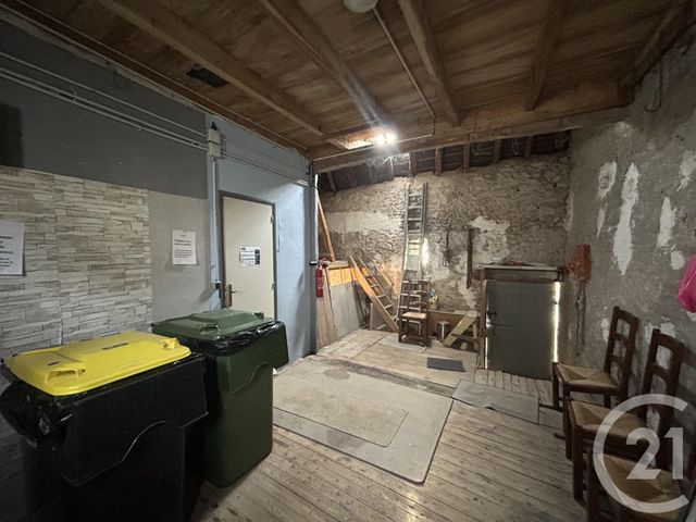 Maison &agrave; louer - 4 pi&egrave;ces - 107,98 m2 - Avaray - 41 - CENTRE