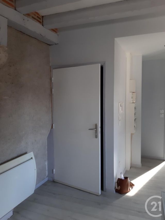 Appartement F3 &agrave; louer - 4 pi&egrave;ces - 57,38 m2 - Beaugency - 45 - CENTRE
