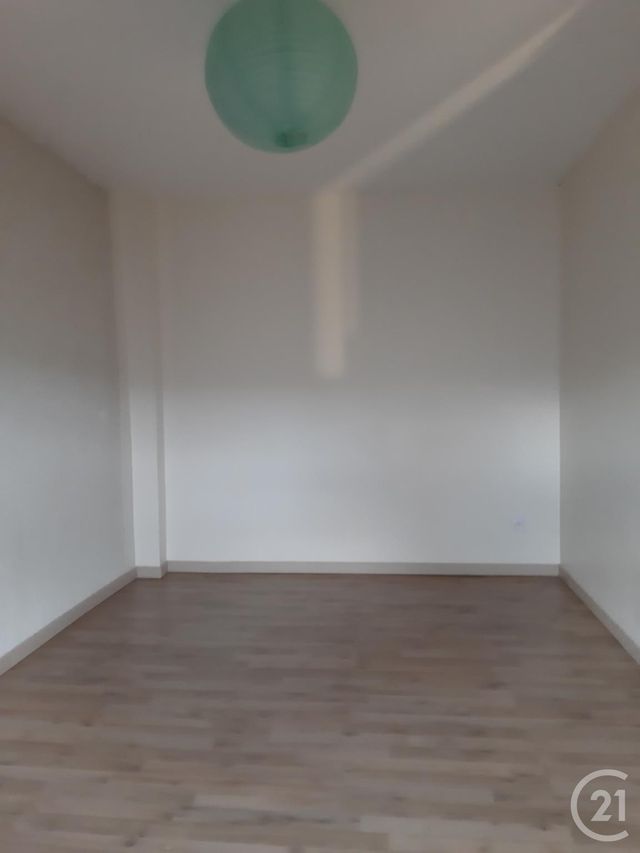 Appartement F3 &agrave; louer - 4 pi&egrave;ces - 57,38 m2 - Beaugency - 45 - CENTRE