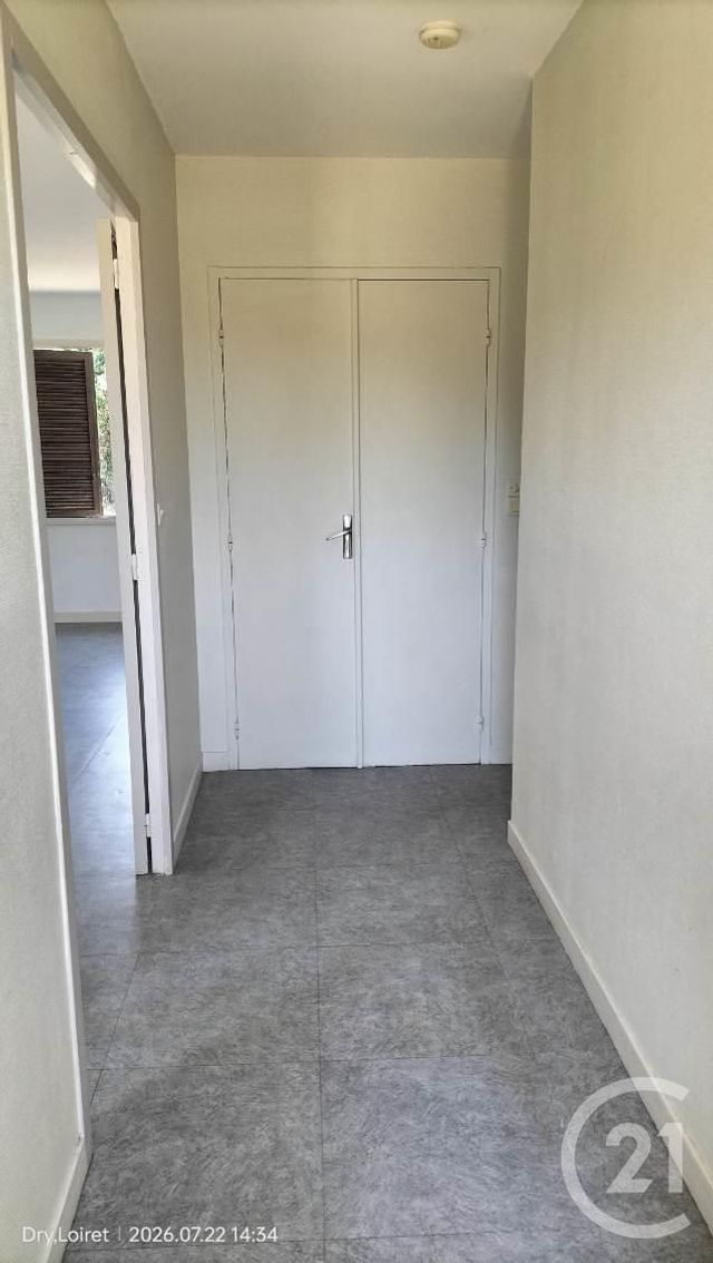 Maison &agrave; louer - 3 pi&egrave;ces - 88,16 m2 - Dry - 45 - CENTRE